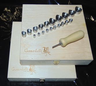 Guardelli-F-hole-drill-set-violin-cello.jpg